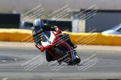 media/Mar-28-2022-Superbike Trackdays (Mon) [[b8603d0f67]]/Novice Group (1130am-12pm)/Turn 2/